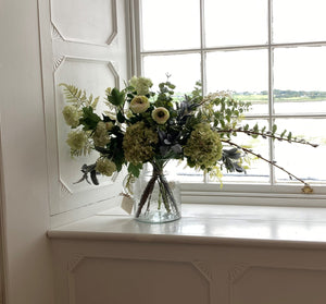 Luxurious artificial faux flower arrangement in a vase. Available for shipping across Ireland 
