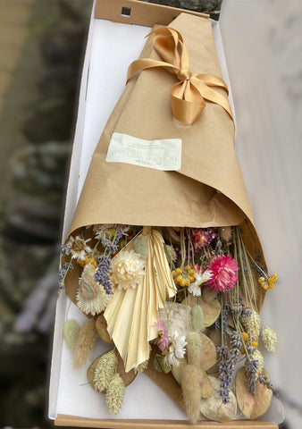 Dried Flower Bomb Bloom Box